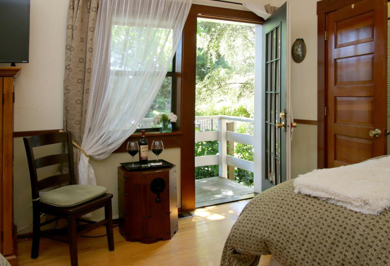 Hotel The Giraffe à Napa Extérieur photo